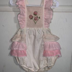 Well Dressed Wolf OG Classic Hydrangea Bubble Romper 2t VGUC Vintage WDW